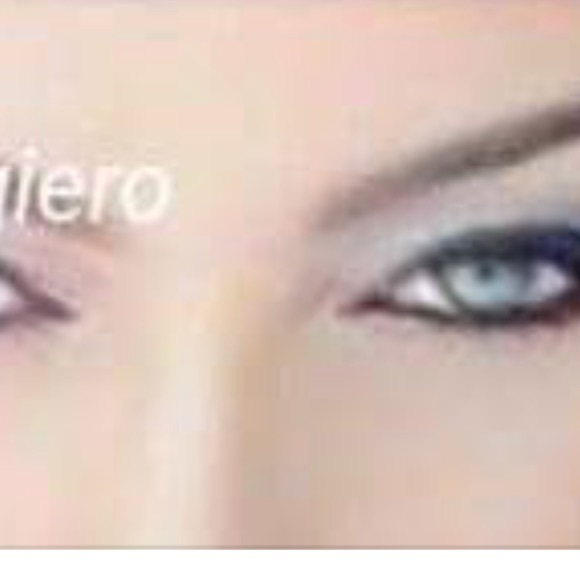 Meet your Posher, Maria - Picture 1 of 1